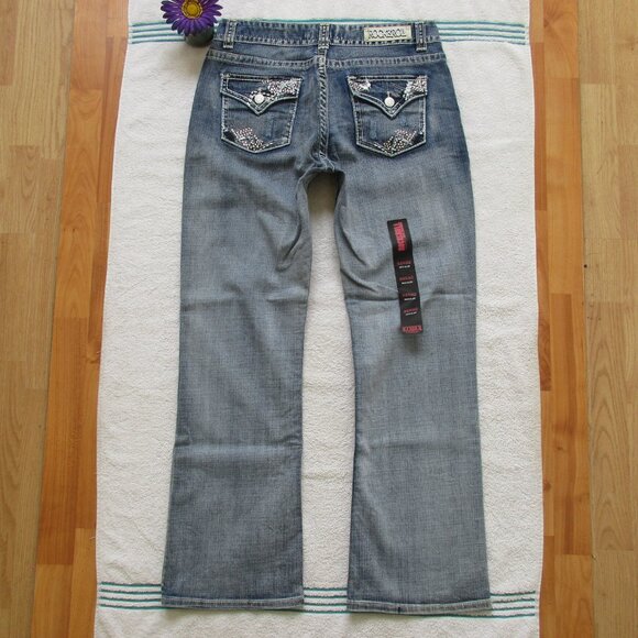 New ROCK & ROLL Cowgirl Jeans Size 33x32 Light Blue Mid Rise Bootcut Denim - Picture 4 of 9